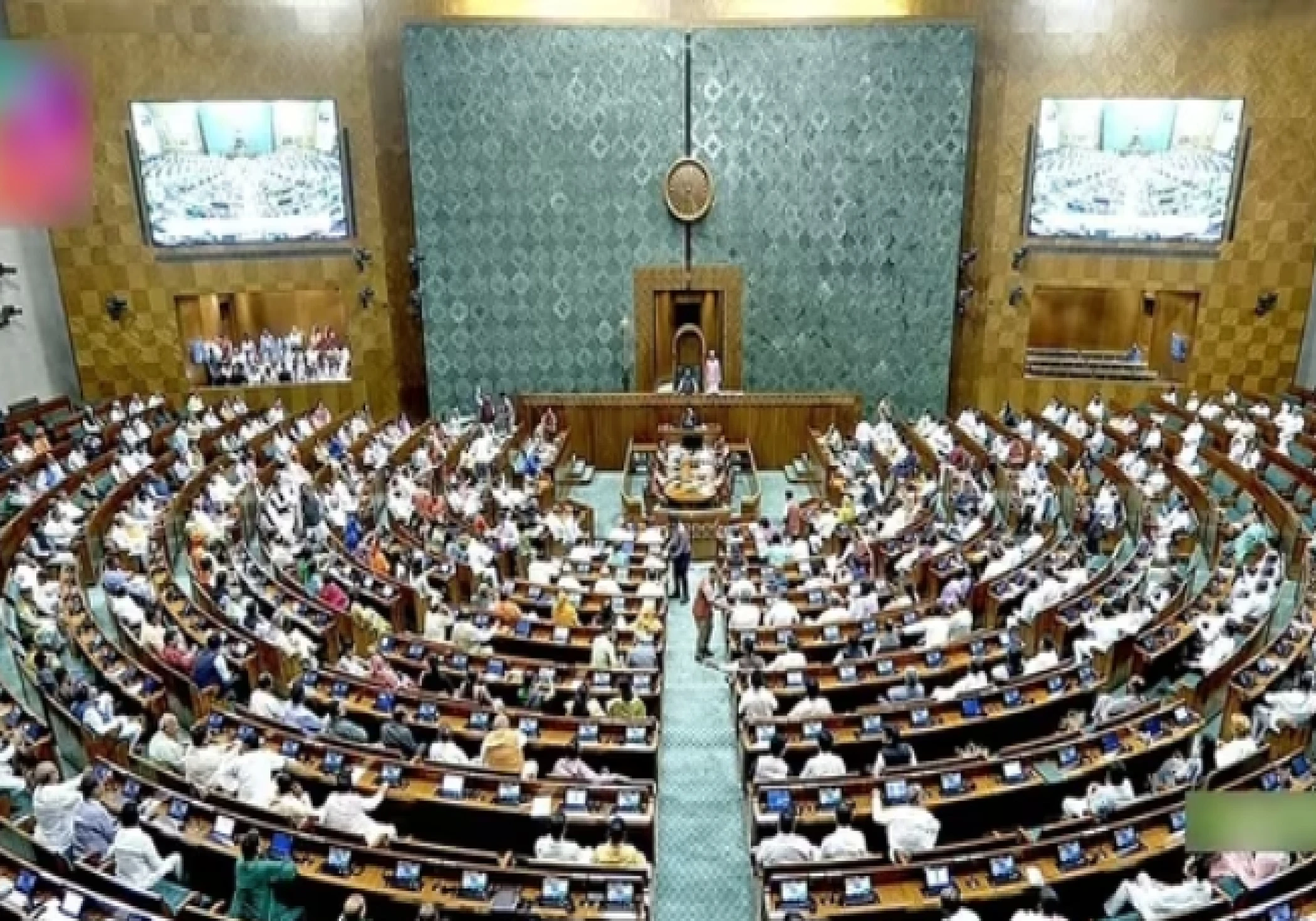 Women’s Reservation Bill Clears in Lok Sabha by 454-2